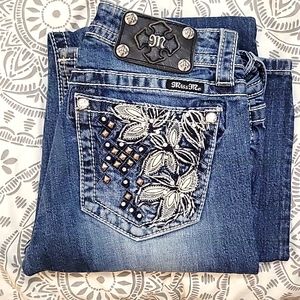 MISS ME Boot Cut Jeans. Size 28 Inseam 33"